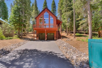 14677 Copenhagen Dr, Truckee, CA 96161