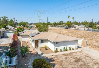 10063 Stonehurst Ave, Sun Valley, CA 91352