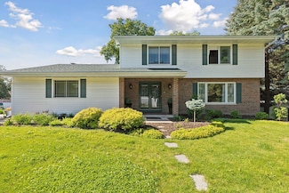 2150 Valley View Place, Saint Paul, MN 55119