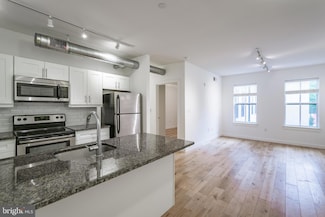 224 Church St Unit 505, Philadelphia, PA 19106