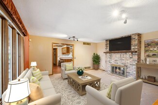 1435 Arden Oaks Dr, New Brighton, MN 55112