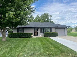 1251 N 13th St, Nebraska City, NE 68410