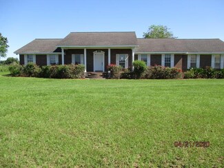 1625 Daniel Hester Rd, Sparks, GA 31647