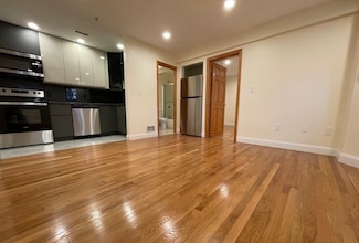 1801 Beacon St Unit 1, Brookline, MA 02445