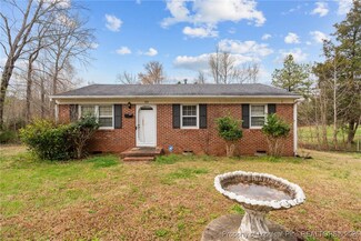 816 W Rose St, Sanford, NC 27330