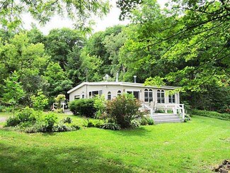 4811 Linden Rd, East Bethany, NY 14054