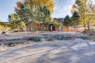 3 Sunset Ln, Ransom Canyon, TX 79366
