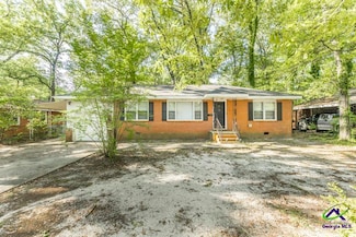 115 Dewey St, Warner Robins, GA 31093