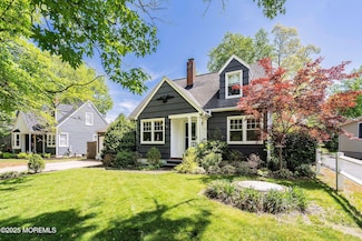 36 New St, Colts Neck, NJ 07722
