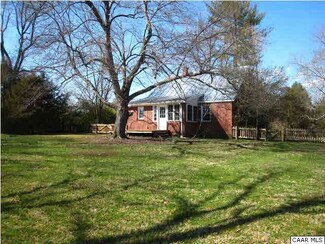 1192 Tye Brook Hwy, Piney River, VA 22964