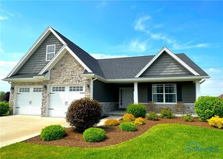 15162 E Sunset Maple Dr, Perrysburg, OH 43551