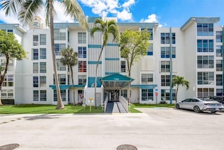 17620 Atlantic Blvd Unit 315, Sunny Isles Beach, FL 33160