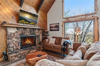 1452 Golden Rule, Lake Arrowhead, CA 92352