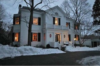 193 School St, Milton, MA 02186