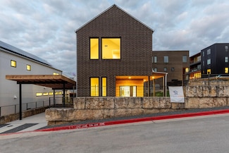 900 S 2nd St Unit 23, Austin, TX 78704
