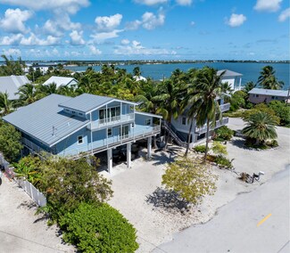 28565 Anne Bonny Rd, Summerland Key, FL 33042