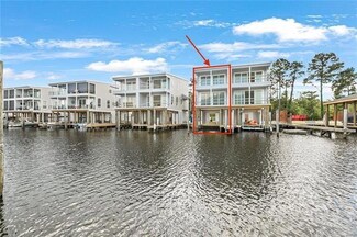 979 Marina Blvd Unit A, Mandeville, LA 70471