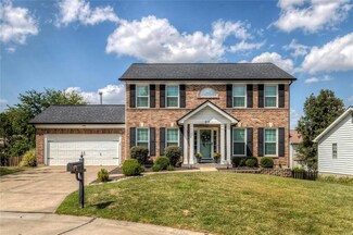 218 Country Hollow Ct, Saint Charles, MO 63304