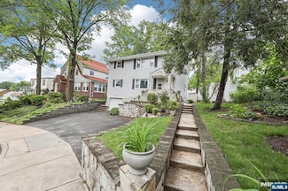 197 Parkway, Maywood, NJ 07607