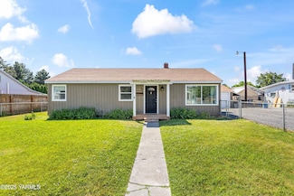 70 Blue Spruce Ln, Naches, WA 98937