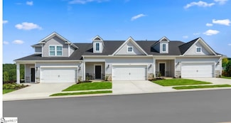 607 Isleworth Ln, Greenville, SC 29611