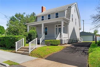 616 W College St, Canonsburg, PA 15317