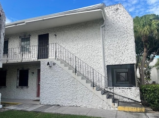 8701 SW 141st St Unit A3, Palmetto Bay, FL 33176