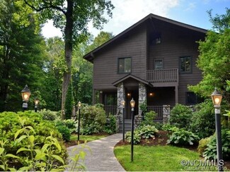 273 Horizon View Dr, Horse Shoe, NC 28742
