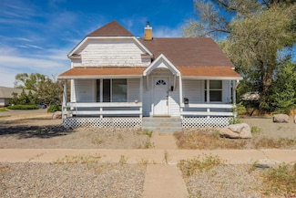 236 N Cascade Ave, Montrose, CO 81401