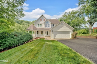 266 Mark St, Gate City, VA 24251
