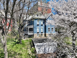 2106 Kemper Ln, Cincinnati, OH 45206