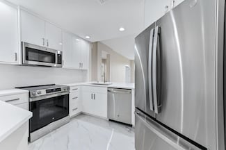12510 Crystal Pointe Dr Unit 102, Boynton Beach, FL 33437