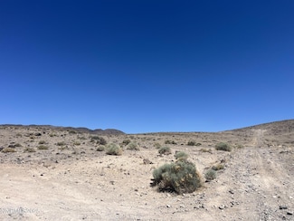 8800 Wildflower Rd, Stagecoach, NV 89429