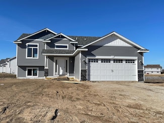 1317 Tiger Ct, Isanti, MN 55040