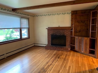 8 Tower Terrace Unit 1, Wareham, MA 02571