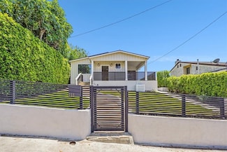 3560 Lavell Dr, Los Angeles, CA 90065