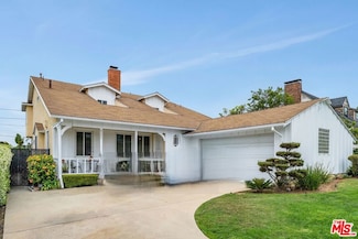 6221 Flores Ave, Los Angeles, CA 90056