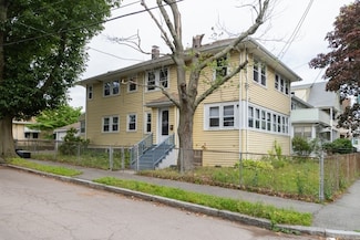 70 Hobart St Unit 1, Quincy, MA 02170