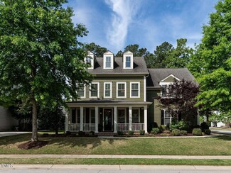 200 Larkhaven Place, Apex, NC 27539