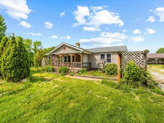 1760 N Indian Hill Rd, Hawesville, KY 42348