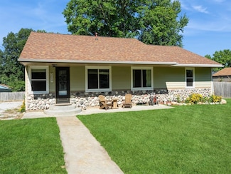 509 N I St, Indianola, IA 50125