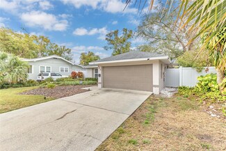 125 Young Place, Lakeland, FL 33803