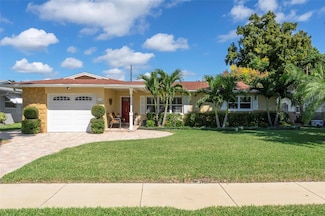 2945 Brookfield Dr, Largo, FL 33771