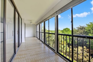20090 Boca Dr W Unit 356, Boca Raton, FL 33434