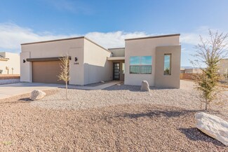 3488 Tesuque Dr, Alamogordo, NM 88310