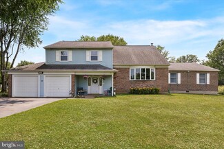75 Cherokee Rd, Richboro, PA 18954