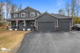 8145 E Wolf Creek Rd, Wasilla, AK 99654
