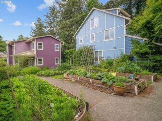 4357 SW 94th Ave Unit 10, Portland, OR 97225