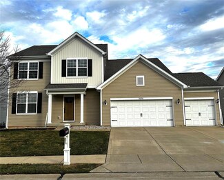 2630 Preston Woods Trail, Lake Saint Louis, MO 63367