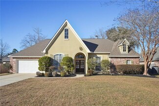 346 Red Maple Dr, Mandeville, LA 70448